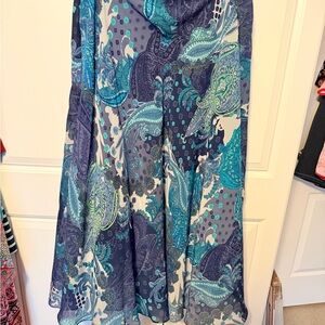 Roz & Ali Blue and Teal Patterned Skirt